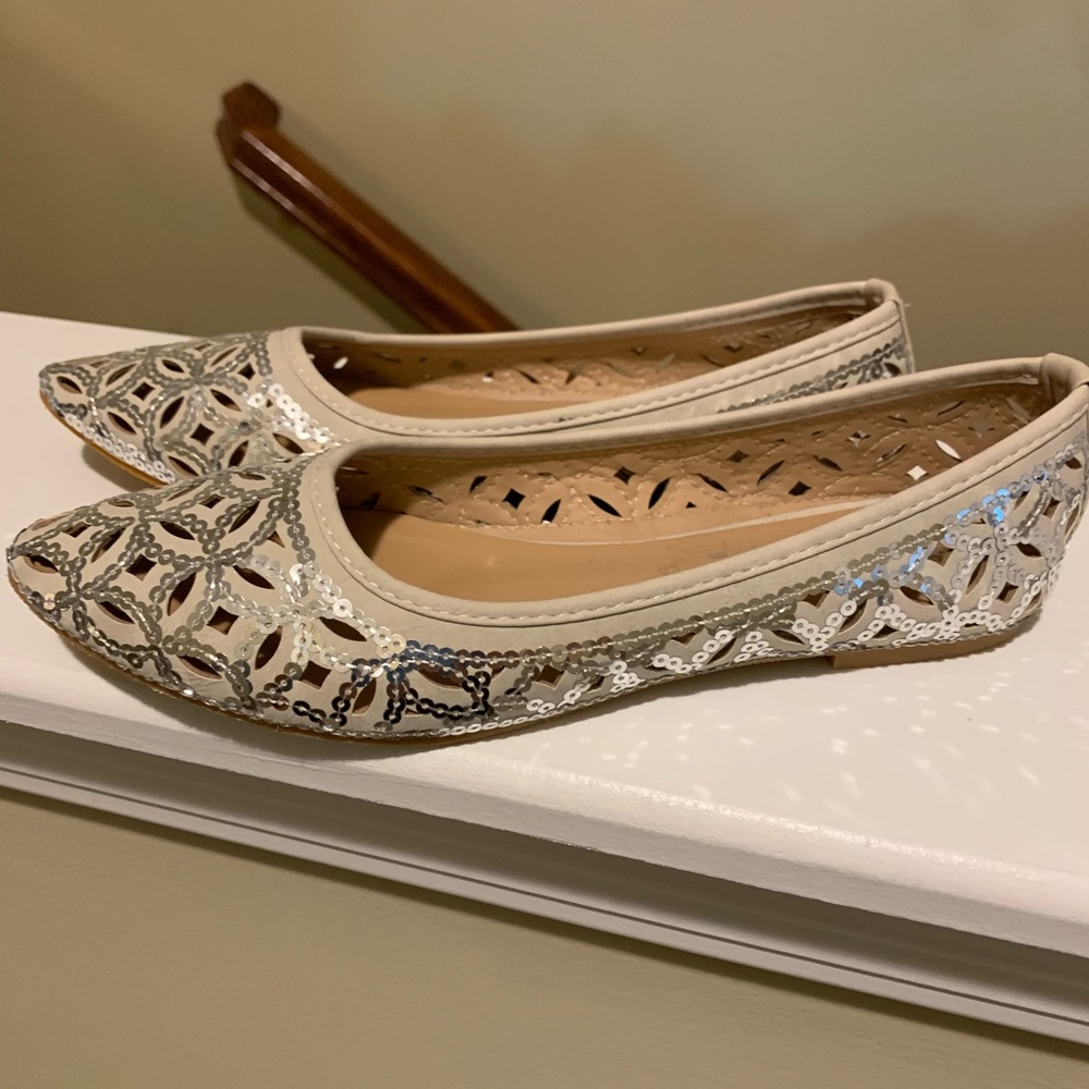 Design by Jacobies Size 7 Sequence Shoe